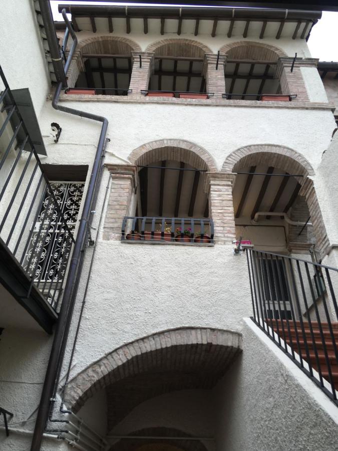 Apartmán I 3 Fratelli Foligno Exteriér fotografie